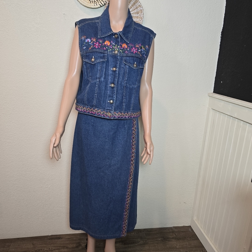 Rhythm Blue Women’s Embroidered Floral Denim Jacket Sz LgSkirt Maxi Set Size Med